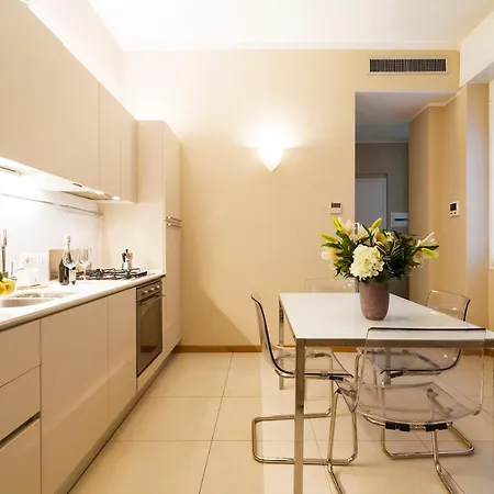 Contempora - Cavallotti 13 - B24 * Mediolan